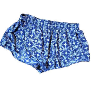 FOREVER 21 Flowy Dark Blue Purple Batik Print Shorts - size medium